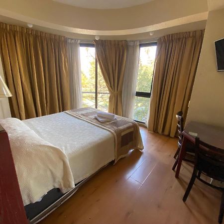 Intimo Hotel Miraflores Сантьяго Экстерьер фото