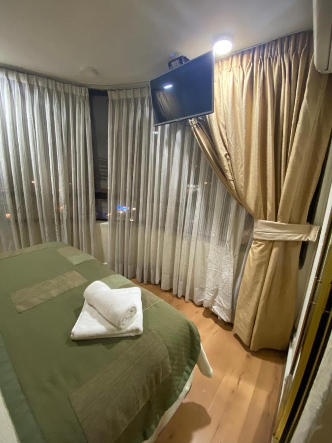 Intimo Hotel Miraflores Сантьяго Экстерьер фото
